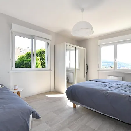 Les Rosiers Du Blosen Ferienhaus