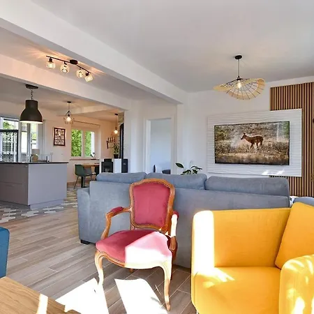 Les Rosiers Du Blosen Ferienhaus